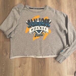 Women’s Adidas cut off sweater San Jose Sharks L